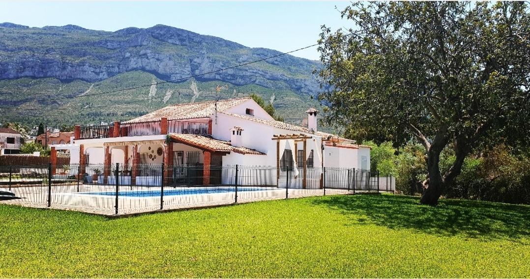 Chalet Cami De Merle Denia Eksteriør bilde